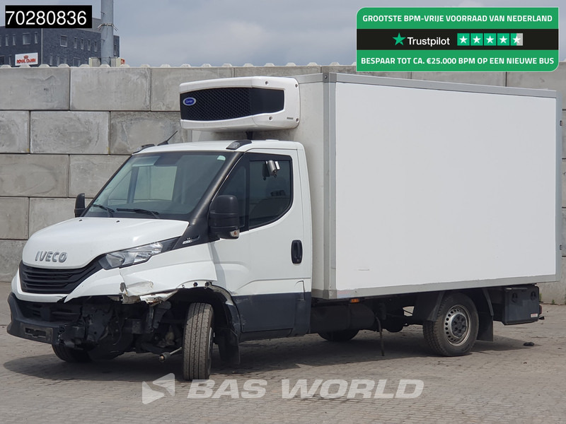Iveco Daily 35S16 SCHADE! Koelwagen Zijdeur Carrier Xarios Airco Camera Euro6 Koel Koeler Kühl Kühler Kühlwagen Kühlkoffer 13m3 Airco - Furgone frigo: foto 1 Iveco Daily 35S16 SCHADE! Koelwagen Zijdeur Carrier Xarios Airco Camera Euro6 Koel Koeler Kühl Kühler Kühlwagen Kühlkoffer 13m3 Airco - Furgone frigo: foto 1