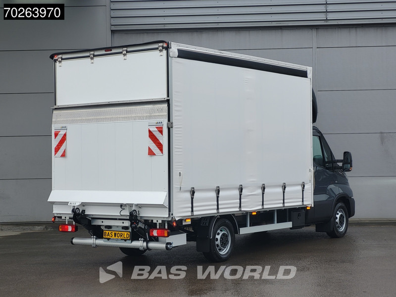 Iveco Daily 35S18 3.0L Automaat Schuifzeilen met Laadklep ACC Navi Bakwagen Schuifzeil Zeilen Koffer Meubelbak 22m3 Airco - Furgone centinato: foto 2 Iveco Daily 35S18 3.0L Automaat Schuifzeilen met Laadklep ACC Navi Bakwagen Schuifzeil Zeilen Koffer Meubelbak 22m3 Airco - Furgone centinato: foto 2