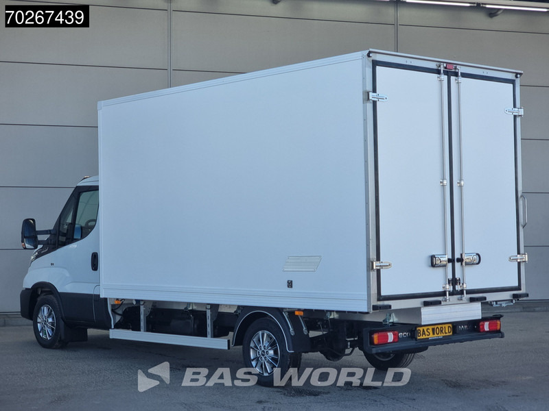 Iveco Daily 35S18 3.0L Koelwagen Vriezer Thermoking V-200 MAX 220V stekker -18 LED Navi Airco ACC Koel Koeler Kühler Bakwagen Kühlwagen Kühl - Furgone frigo: foto 2 Iveco Daily 35S18 3.0L Koelwagen Vriezer Thermoking V-200 MAX 220V stekker -18 LED Navi Airco ACC Koel Koeler Kühler Bakwagen Kühlwagen Kühl - Furgone frigo: foto 2