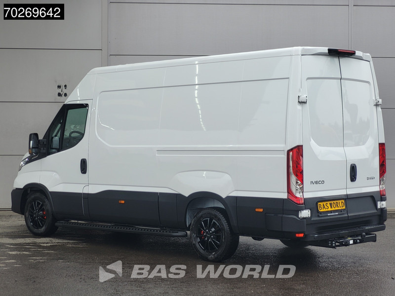 Iveco Daily 35S21 3.0L Automaat Black Edition 2025 model L2H2 Trekhaak Tacho ACC LED CarPlay Velgen Camera 12m3 Airco Trekhaak - Furgone chiuso: foto 2 Iveco Daily 35S21 3.0L Automaat Black Edition 2025 model L2H2 Trekhaak Tacho ACC LED CarPlay Velgen Camera 12m3 Airco Trekhaak - Furgone chiuso: foto 2