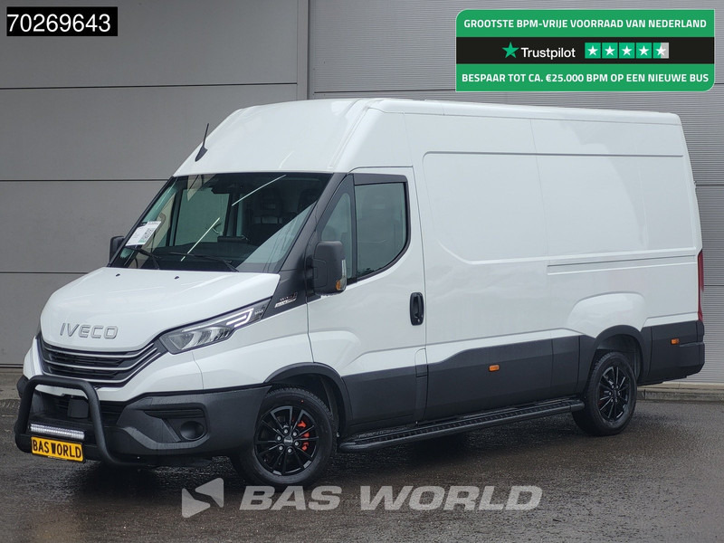 Iveco Daily 35S21 3.0L Automaat Black Edition 2025 model L2H2 Trekhaak Tacho ACC LED CarPlay Velgen Camera 12m3 Airco Trekhaak - Furgone chiuso: foto 1 Iveco Daily 35S21 3.0L Automaat Black Edition 2025 model L2H2 Trekhaak Tacho ACC LED CarPlay Velgen Camera 12m3 Airco Trekhaak - Furgone chiuso: foto 1