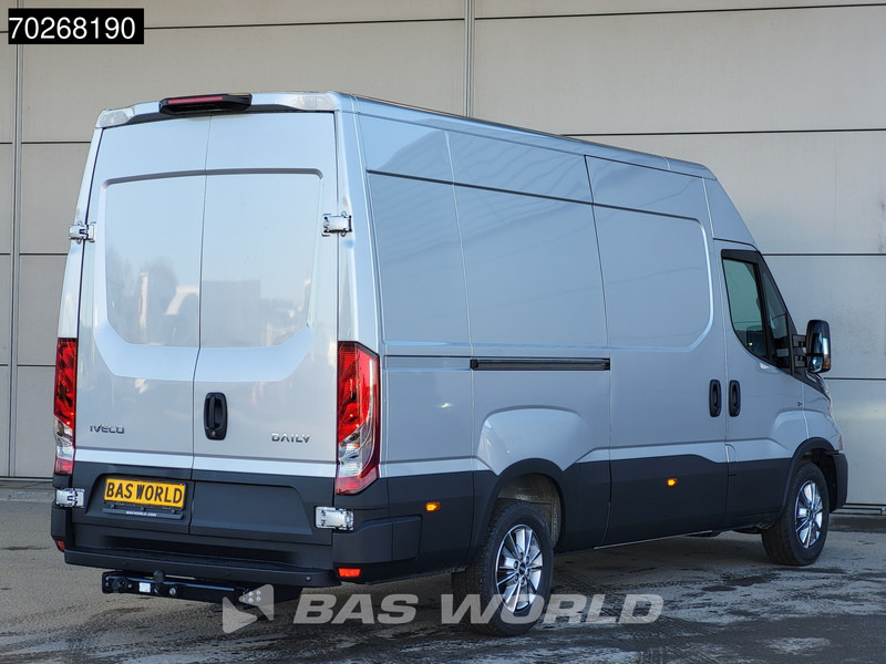 Iveco Daily 35S21 3.0L Automaat L2H2 210PK 2025-Model 3,5t Trekgewicht ACC LED Navi LM-Velgen Camera Euro6 L2 12m3 Airco Trekhaak - Furgone chiuso: foto 5 Iveco Daily 35S21 3.0L Automaat L2H2 210PK 2025-Model 3,5t Trekgewicht ACC LED Navi LM-Velgen Camera Euro6 L2 12m3 Airco Trekhaak - Furgone chiuso: foto 5