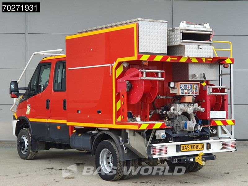 Iveco Daily 70C17 4x4 Achleitner Firetruck Brandweerwagen AWD Allrad Camper 1200liter Airco Dubbel cabine Trekhaak Cruise control - Ambulanza: foto 2 Iveco Daily 70C17 4x4 Achleitner Firetruck Brandweerwagen AWD Allrad Camper 1200liter Airco Dubbel cabine Trekhaak Cruise control - Ambulanza: foto 2
