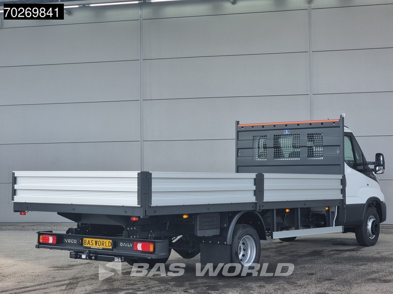 Iveco Daily 70C18 3.0L Automaat 525cm Open laadbak XXL Trekhaak ACC Navi Airco Pickup Pritsche Airco Trekhaak - Furgone con cassone fisso: foto 5 Iveco Daily 70C18 3.0L Automaat 525cm Open laadbak XXL Trekhaak ACC Navi Airco Pickup Pritsche Airco Trekhaak - Furgone con cassone fisso: foto 5