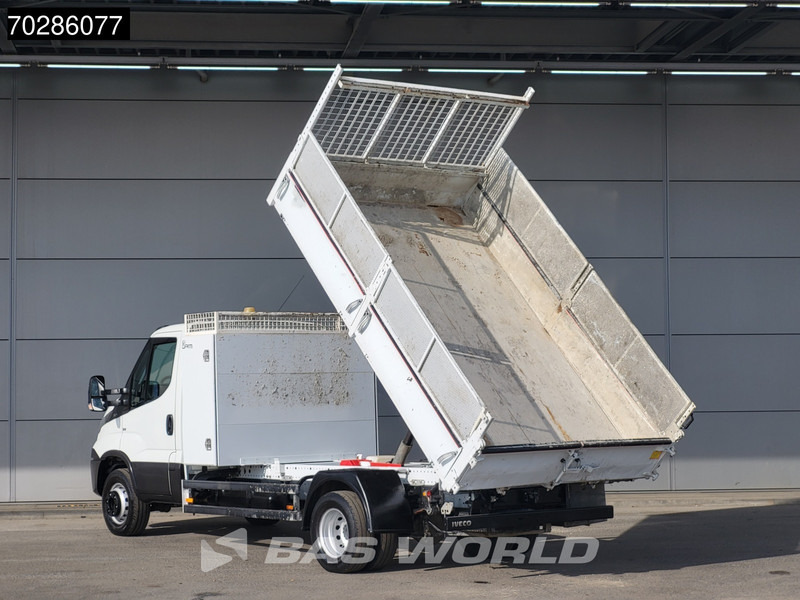 Iveco Daily 72C18 3.0L Kipper met Kist Dubbellucht 3,5t Trekhaak Airco Cruise Euro6 Tipper Benne Kieper Airco Trekhaak Cruise control - Furgone ribaltabile: foto 2 Iveco Daily 72C18 3.0L Kipper met Kist Dubbellucht 3,5t Trekhaak Airco Cruise Euro6 Tipper Benne Kieper Airco Trekhaak Cruise control - Furgone ribaltabile: foto 2