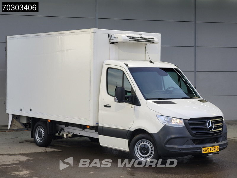 Mercedes-Benz Sprinter 314 CDI Automaat Bakwagen Gekoeld Thermo King V200 MAX Airco Camera Parkeersensoren Euro6 Koeler Koelwagen Kühlwagen Kühlkoffer - Furgone frigo: foto 3 Mercedes-Benz Sprinter 314 CDI Automaat Bakwagen Gekoeld Thermo King V200 MAX Airco Camera Parkeersensoren Euro6 Koeler Koelwagen Kühlwagen Kühlkoffer - Furgone frigo: foto 3