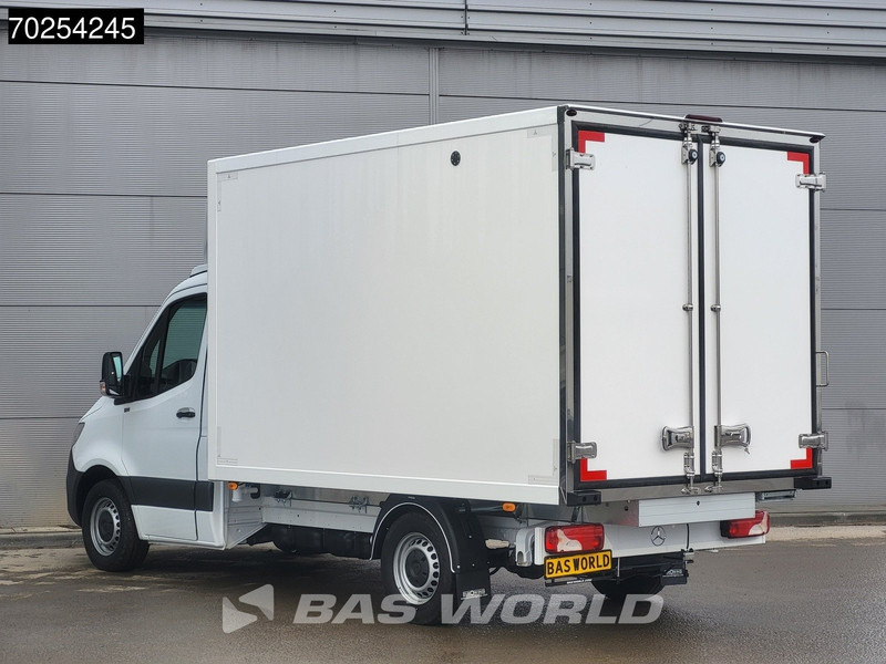 Mercedes-Benz Sprinter 315 CDI Automaat Koelwagen Thermo King V-300max 230V stekker Bakwagen Koel Kühlwagen Airco - Furgone frigo: foto 2 Mercedes-Benz Sprinter 315 CDI Automaat Koelwagen Thermo King V-300max 230V stekker Bakwagen Koel Kühlwagen Airco - Furgone frigo: foto 2