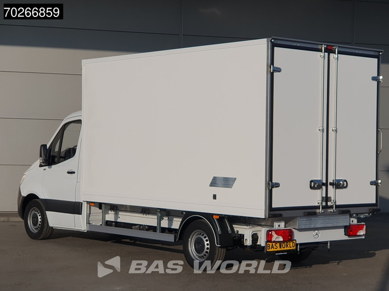 Mercedes-Benz Sprinter 315 CDI Koelwagen Achterdeuren Thermo King C-250 Airco Carplay MBUX Koel Koeler Kühl Kühler Kühlwagen Kühlkoffer 17m3 Airco - Furgone frigo: foto 2 Mercedes-Benz Sprinter 315 CDI Koelwagen Achterdeuren Thermo King C-250 Airco Carplay MBUX Koel Koeler Kühl Kühler Kühlwagen Kühlkoffer 17m3 Airco - Furgone frigo: foto 2