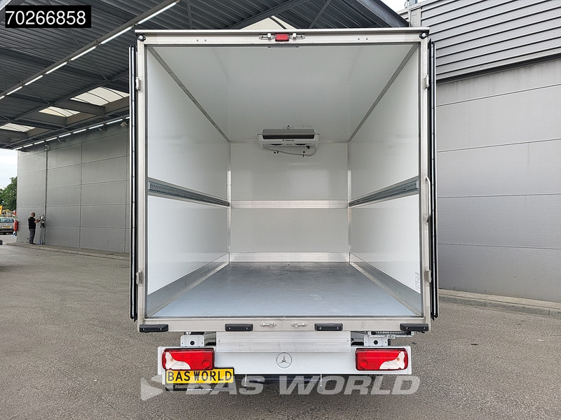 Mercedes-Benz Sprinter 315 CDI Koelwagen Achterdeuren Thermo King C-250 Airco MBUX Koel Koeler Kühl Kühler Kühlwagen Kühlkoffer 17m3 Airco - Furgone frigo: foto 3 Mercedes-Benz Sprinter 315 CDI Koelwagen Achterdeuren Thermo King C-250 Airco MBUX Koel Koeler Kühl Kühler Kühlwagen Kühlkoffer 17m3 Airco - Furgone frigo: foto 3