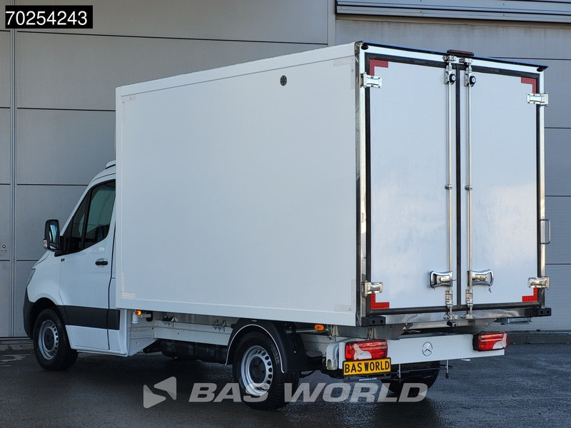 Mercedes-Benz Sprinter 315 CDI Koelwagen Thermo King V-300max 230V stekker Bakwagen Koel Kühlwagen 13m3 Airco Cruise control - Furgone frigo: foto 2 Mercedes-Benz Sprinter 315 CDI Koelwagen Thermo King V-300max 230V stekker Bakwagen Koel Kühlwagen 13m3 Airco Cruise control - Furgone frigo: foto 2
