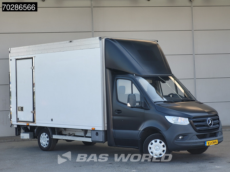 Mercedes-Benz Sprinter 316 CDI Laadklep Zijdeur Bakwagen Airco Cruise APK 02-2026 Euro6 Meubelbak Koffer 22m3 Airco Cruise control - Furgone box: foto 5 Mercedes-Benz Sprinter 316 CDI Laadklep Zijdeur Bakwagen Airco Cruise APK 02-2026 Euro6 Meubelbak Koffer 22m3 Airco Cruise control - Furgone box: foto 5