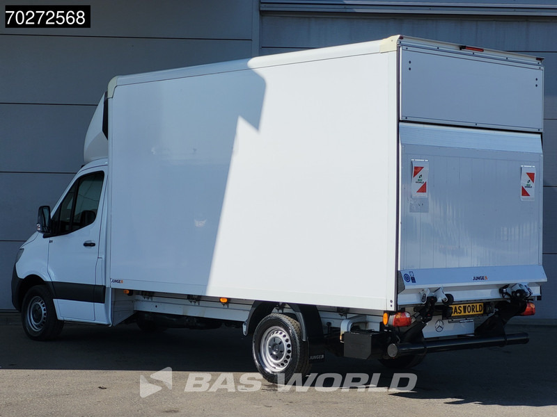 Mercedes-Benz Sprinter 317 CDI Automaat Bakwagen Laadklep Camera Airco Koffer Meubelbak 20m3 Airco - Furgone box: foto 5 Mercedes-Benz Sprinter 317 CDI Automaat Bakwagen Laadklep Camera Airco Koffer Meubelbak 20m3 Airco - Furgone box: foto 5