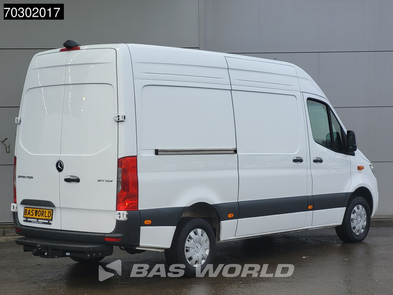 Mercedes-Benz Sprinter 317 CDI Automaat L2H2 2025Model Trekhaak 170PK LED Xenon ACC Navi Airco Cruise Camera Parkeersensoren 10inch MBUX CarPlay Euro6 - Furgone chiuso: foto 5 Mercedes-Benz Sprinter 317 CDI Automaat L2H2 2025Model Trekhaak 170PK LED Xenon ACC Navi Airco Cruise Camera Parkeersensoren 10inch MBUX CarPlay Euro6 - Furgone chiuso: foto 5