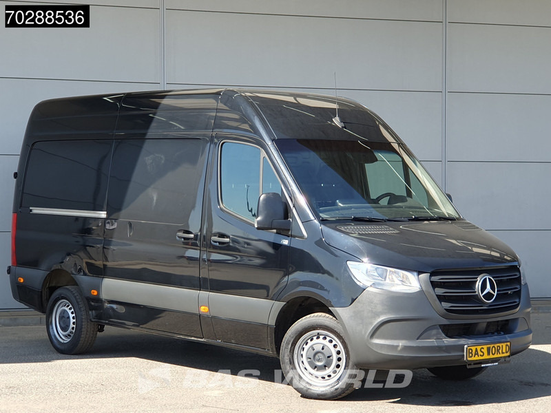 Mercedes-Benz Sprinter 317 CDI Automaat L2H2 3500KG Trekhaak Airco Camera MBUX CarPlay Euro6 L2 12m3 Airco Trekhaak - Furgone chiuso: foto 3 Mercedes-Benz Sprinter 317 CDI Automaat L2H2 3500KG Trekhaak Airco Camera MBUX CarPlay Euro6 L2 12m3 Airco Trekhaak - Furgone chiuso: foto 3