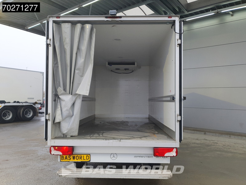 Mercedes-Benz Sprinter 317 CDI Koelwagen Automaat Carrier Xarios 350 230V stekker Cruise Airco Camera Koel Kühlkoffer Koeler Bakwagen 17m3 Airco Cruise - Furgone frigo: foto 3 Mercedes-Benz Sprinter 317 CDI Koelwagen Automaat Carrier Xarios 350 230V stekker Cruise Airco Camera Koel Kühlkoffer Koeler Bakwagen 17m3 Airco Cruise - Furgone frigo: foto 3