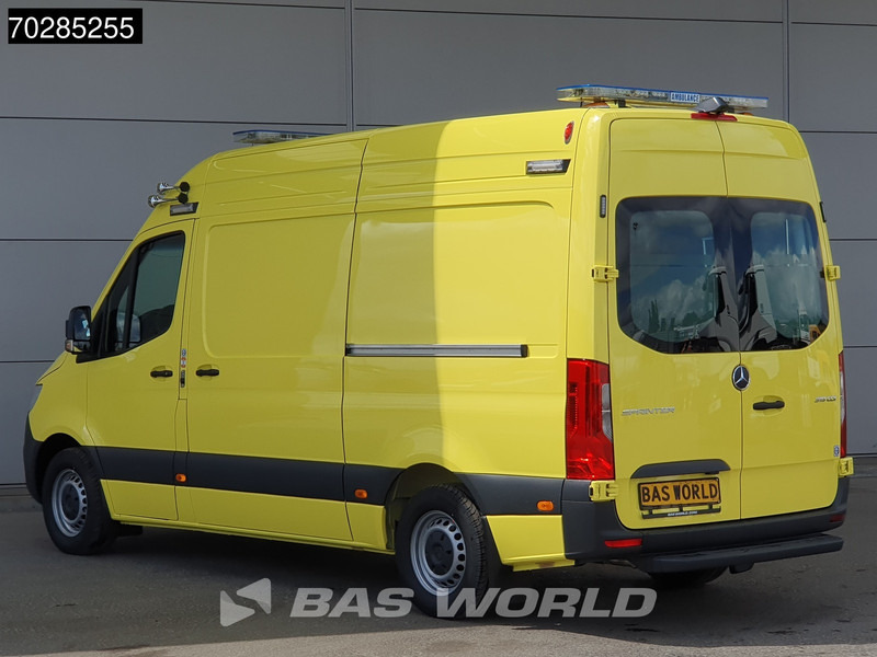 Mercedes-Benz Sprinter 319 CDI Automaat Nieuw! Complete Ambulance Ziekenwagen Rettungswagen Krankenwagen 11m3 Airco Cruise control - Ambulanza: foto 2 Mercedes-Benz Sprinter 319 CDI Automaat Nieuw! Complete Ambulance Ziekenwagen Rettungswagen Krankenwagen 11m3 Airco Cruise control - Ambulanza: foto 2