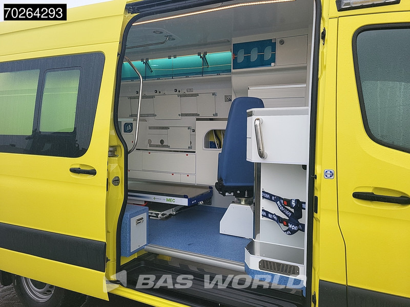 Mercedes-Benz Sprinter 319 CDI Automaat Nieuw! Complete Ambulance Ziekenwagen Rettungswagen Krankenwagen Airco - Ambulanza: foto 5 Mercedes-Benz Sprinter 319 CDI Automaat Nieuw! Complete Ambulance Ziekenwagen Rettungswagen Krankenwagen Airco - Ambulanza: foto 5