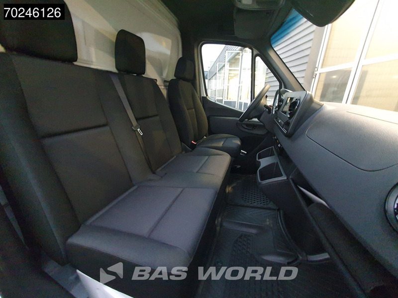 Furgone box nuovo Mercedes-Benz Sprinter 515 CDI Automaat 1000kg Laadklep Zijdeur Dubbellucht Bakwagen MBUX Airco Cruise CarPlay D'Hollandia Euro6 Koffer Meubelbak 21m3: foto 14 Furgone box nuovo Mercedes-Benz Sprinter 515 CDI Automaat 1000kg Laadklep Zijdeur Dubbellucht Bakwagen MBUX Airco Cruise CarPlay D'Hollandia Euro6 Koffer Meubelbak 21m3: foto 14