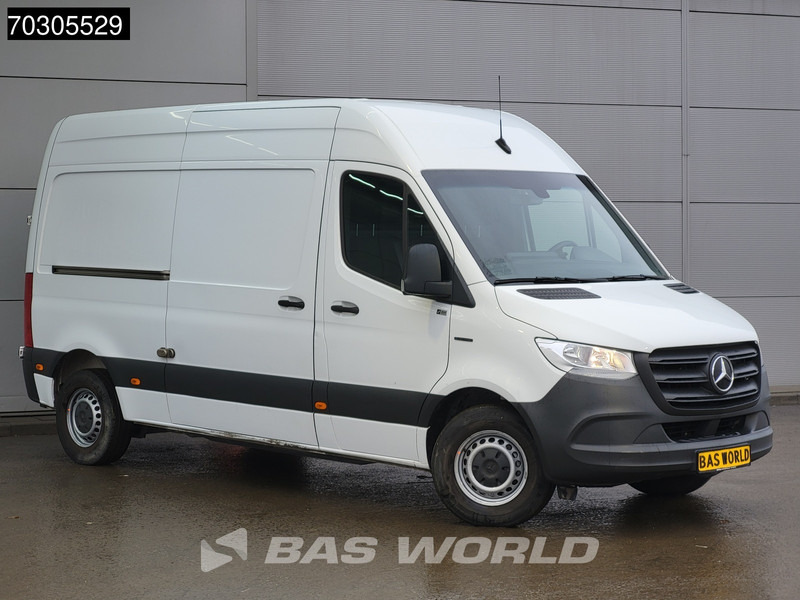 Mercedes-Benz eSprinter 312 50 x OP VOORRAAD! 100% Elektrisch 55kWh 168km WLTP L2H2 Airco Camera Airco - Furgone chiuso, Furgone elettrico: foto 3 Mercedes-Benz eSprinter 312 50 x OP VOORRAAD! 100% Elektrisch 55kWh 168km WLTP L2H2 Airco Camera Airco - Furgone chiuso, Furgone elettrico: foto 3