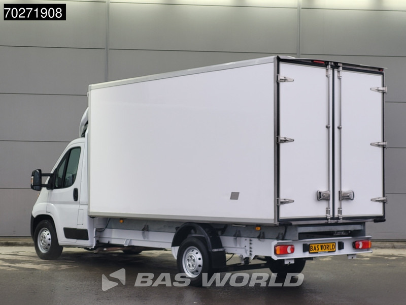 Opel Movano 165PK Koelwagen Carrier Koel Airco Cruise 165PK Kuhlkoffer Koeler Bakwagen Koffer 17m3 Airco Cruise control - Furgone frigo: foto 2 Opel Movano 165PK Koelwagen Carrier Koel Airco Cruise 165PK Kuhlkoffer Koeler Bakwagen Koffer 17m3 Airco Cruise control - Furgone frigo: foto 2