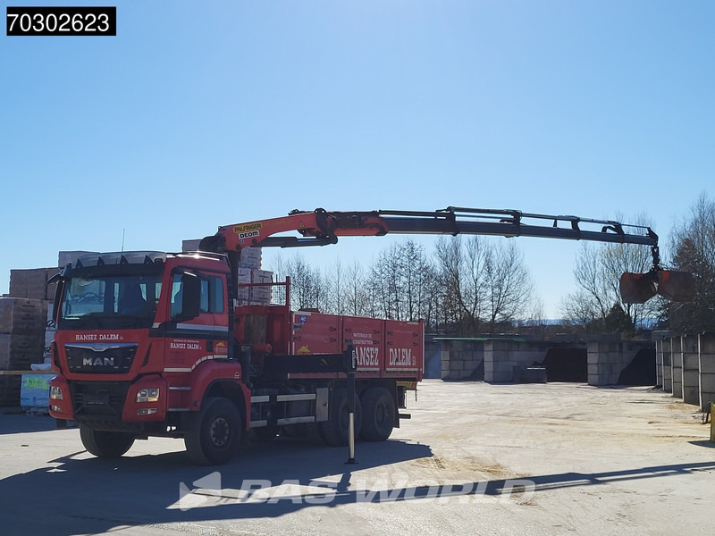 MAN TGS 33.440 6X4 Palfinger PK23001-EH Kran Crane Big-Axle 13m3 tipper Euro 6 - Autocarro ribaltabile, Camion con gru: foto 2 MAN TGS 33.440 6X4 Palfinger PK23001-EH Kran Crane Big-Axle 13m3 tipper Euro 6 - Autocarro ribaltabile, Camion con gru: foto 2