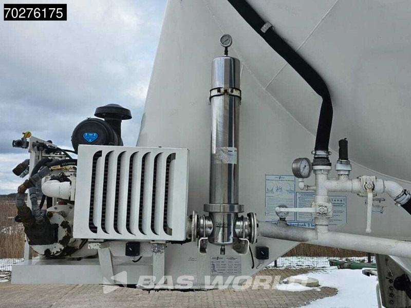 Semirimorchio cisterna per il trasporto di alimenti SPITZER SF2755/4P 3 axles 55 m3 Liftachse: foto 6