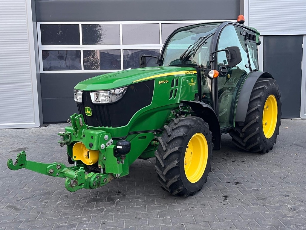 John Deere 5090 GL - Trattore: foto 1 John Deere 5090 GL - Trattore: foto 1