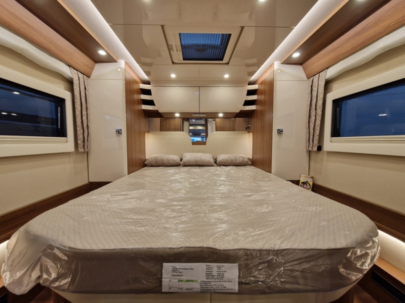 Motorhome nuovo Carthago Chic E-Line I 64 XL QB Mercedes: foto 14