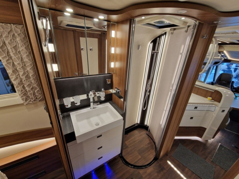 Motorhome nuovo Carthago Chic E-Line I 64 XL QB Mercedes: foto 11