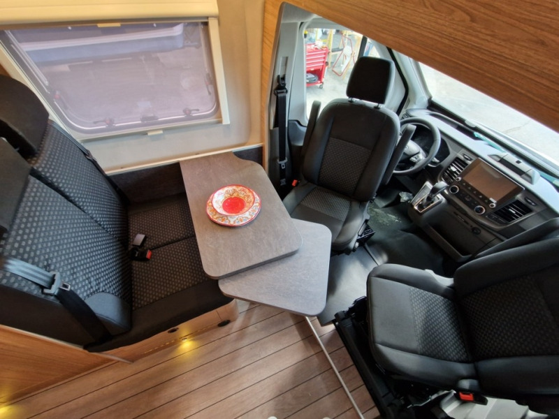 Furgonato nuovo Weinsberg CaraBus Ford 600 MQ: foto 8 Furgonato nuovo Weinsberg CaraBus Ford 600 MQ: foto 8