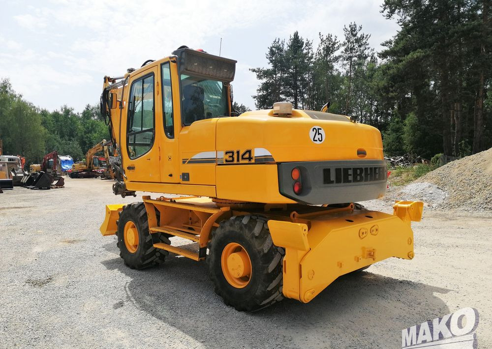 Liebherr A 314 Litronic - Escavatore gommato: foto 3 Liebherr A 314 Litronic - Escavatore gommato: foto 3