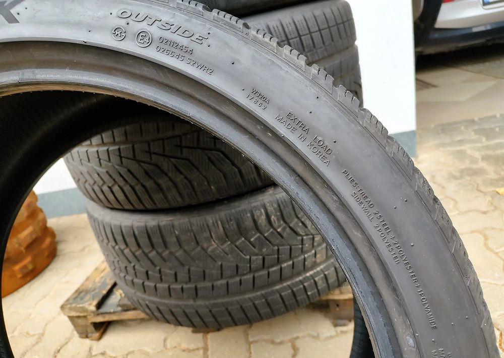Opony zimowe Hankook Winter i*cept evo2 SUV 295/35R23 108W M+S - Pneumatico per Autovettura: foto 3 Opony zimowe Hankook Winter i*cept evo2 SUV 295/35R23 108W M+S - Pneumatico per Autovettura: foto 3