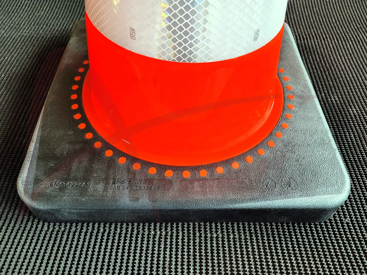 AVIACO CONE750-5R2 - Attrezzatura da costruzione: foto 3 AVIACO CONE750-5R2 - Attrezzatura da costruzione: foto 3