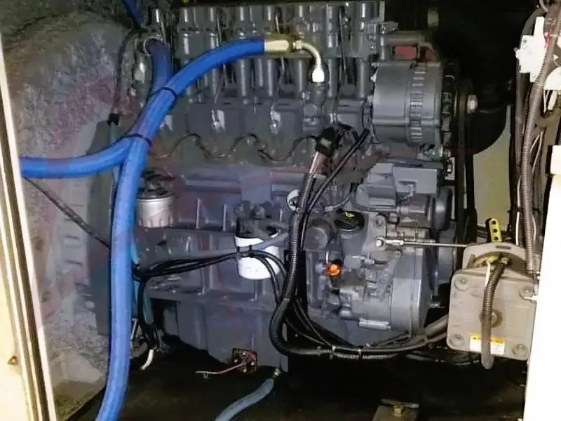 TRILECTRON AAP5050D - Attrezzature aeroportuali: foto 3 TRILECTRON AAP5050D - Attrezzature aeroportuali: foto 3