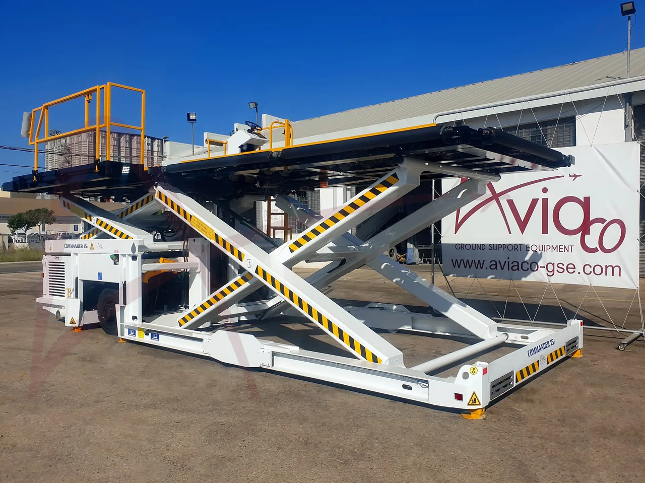 FMC COMMANDER 15iS - Cargo loader: foto 3 FMC COMMANDER 15iS - Cargo loader: foto 3