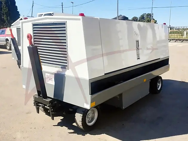 HITZINGER 140MDE18 - Unità di alimentazione a terra: foto 3 HITZINGER 140MDE18 - Unità di alimentazione a terra: foto 3