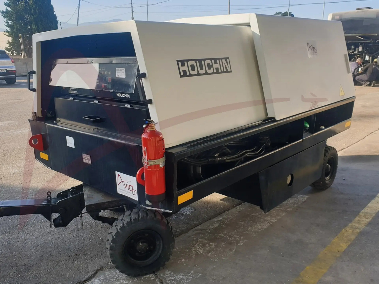 HOUCHIN D690 SV - Unità di alimentazione a terra: foto 5 HOUCHIN D690 SV - Unità di alimentazione a terra: foto 5