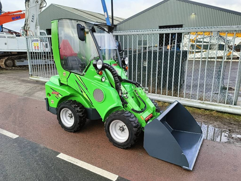 Avant M420 MSDNT mini shovel loader lader 980 kg CE - Minipala cingolata: foto 3 Avant M420 MSDNT mini shovel loader lader 980 kg CE - Minipala cingolata: foto 3