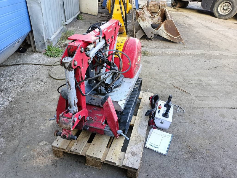 Brokk mini cut 40 demolition robot remote controlled - Escavatore cingolato: foto 5 Brokk mini cut 40 demolition robot remote controlled - Escavatore cingolato: foto 5