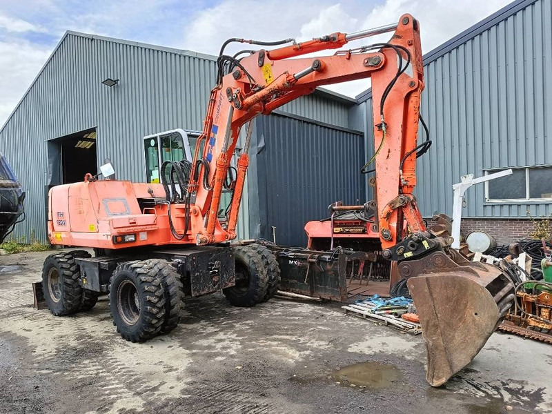 FIAT-HITACHI FH120W bandenkraan Wheel Excavator graafmachine - Escavatore gommato: foto 2 FIAT-HITACHI FH120W bandenkraan Wheel Excavator graafmachine - Escavatore gommato: foto 2