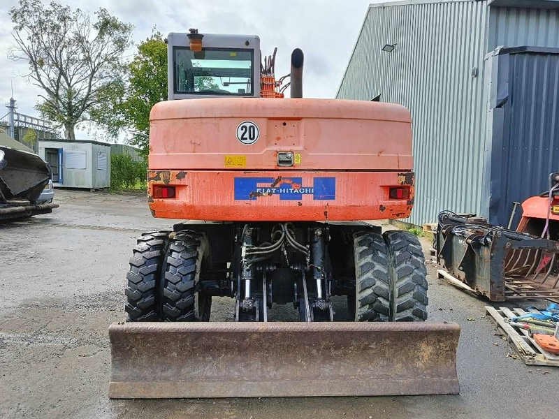FIAT-HITACHI FH120W bandenkraan Wheel Excavator graafmachine - Escavatore gommato: foto 5 FIAT-HITACHI FH120W bandenkraan Wheel Excavator graafmachine - Escavatore gommato: foto 5