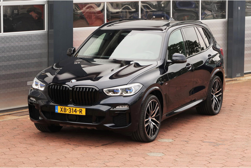 BMW X5 xDrive30d High Executive M SPORT/ PANO/ LUCHT/ HEAD-UP/ H&K/ LASER - SUV/ Fuoristrada: foto 3 BMW X5 xDrive30d High Executive M SPORT/ PANO/ LUCHT/ HEAD-UP/ H&K/ LASER - SUV/ Fuoristrada: foto 3