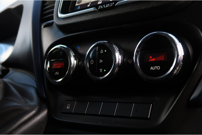 Furgone chiuso Iveco Daily 35S18HV 3.0 35 L2 H2 AUT/ LED/ CAMERA/ 3.5T/ CRUISE/ CLIMA/ TREKHAAK: foto 5