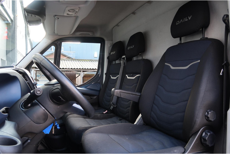 Furgone chiuso Iveco Daily 35S18HV 3.0 35 L2 H2 AUT/ LED/ CAMERA/ 3.5T/ CRUISE/ CLIMA/ TREKHAAK: foto 13
