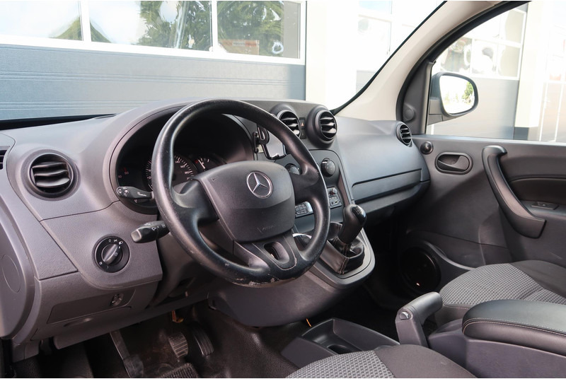 Mercedes-Benz Citan 109 CDI BlueEFFICIENCY Extra Lang AIRCO/ MARGE/ CRUISE/ TREKHAAK - Furgoncino: foto 2 Mercedes-Benz Citan 109 CDI BlueEFFICIENCY Extra Lang AIRCO/ MARGE/ CRUISE/ TREKHAAK - Furgoncino: foto 2