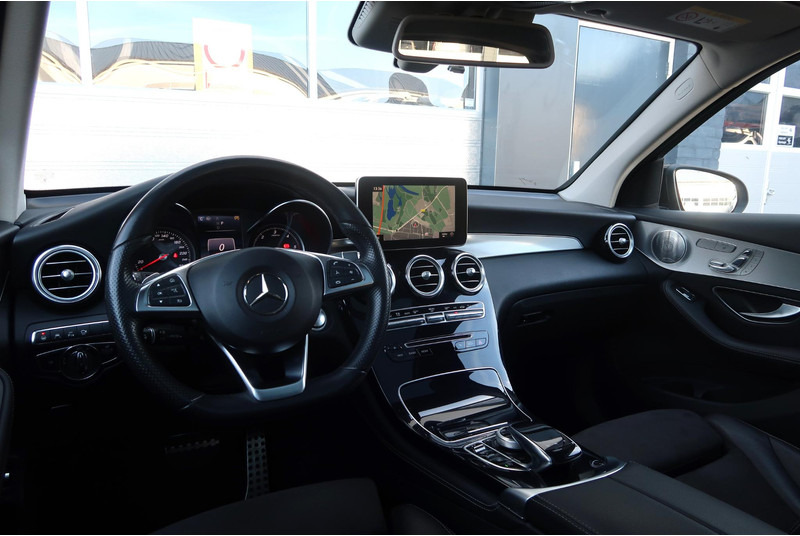 Mercedes-Benz GLC 350 d 4MATIC Premium Plus AMG/ PANO/ AIRM/ MEMORY/ 360/ BURMESTER/ ACC/ TREKHAAK - SUV/ Fuoristrada: foto 2 Mercedes-Benz GLC 350 d 4MATIC Premium Plus AMG/ PANO/ AIRM/ MEMORY/ 360/ BURMESTER/ ACC/ TREKHAAK - SUV/ Fuoristrada: foto 2