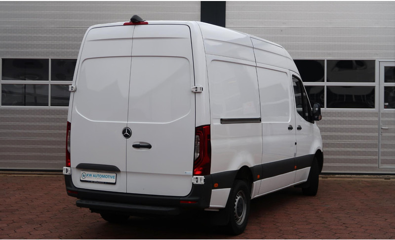 Mercedes-Benz Sprinter 319 CDI V6 L2H2 Mercedes-Benz Sprinter 319 CDI L2H2 AUT/ CAMERA/ LED/ CRUISE/ CLIMA/ STANDKACH - Furgoncino: foto 5 Mercedes-Benz Sprinter 319 CDI V6 L2H2 Mercedes-Benz Sprinter 319 CDI L2H2 AUT/ CAMERA/ LED/ CRUISE/ CLIMA/ STANDKACH - Furgoncino: foto 5