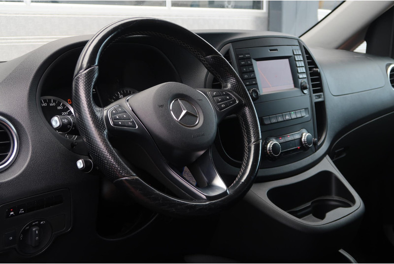 Mercedes-Benz Vito 119 CDI Lang DC/ LED/ CAM/ 2X SCHUIFDEUR/ STOELVERW/ CRUISE/ ETC. - Furgoncino, Furgone doppia cabina: foto 4 Mercedes-Benz Vito 119 CDI Lang DC/ LED/ CAM/ 2X SCHUIFDEUR/ STOELVERW/ CRUISE/ ETC. - Furgoncino, Furgone doppia cabina: foto 4