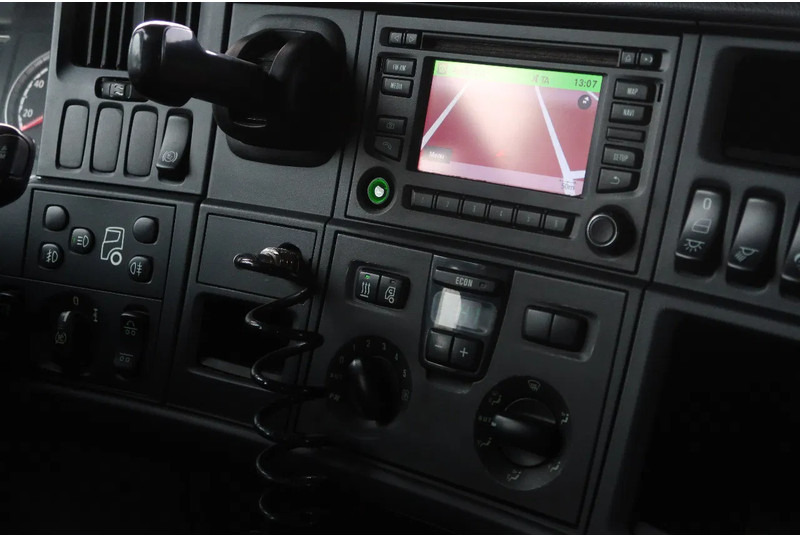 Scania R450 6X2/ HOOKLIFT 20T/ RETARDER/ LIFT/ - Camion con sistema di cavi: foto 4 Scania R450 6X2/ HOOKLIFT 20T/ RETARDER/ LIFT/ - Camion con sistema di cavi: foto 4