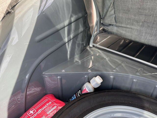 CITROEN 2 CV Ente 1959 Note 1 makellos... - Autovettura: foto 4 CITROEN 2 CV Ente 1959 Note 1 makellos... - Autovettura: foto 4